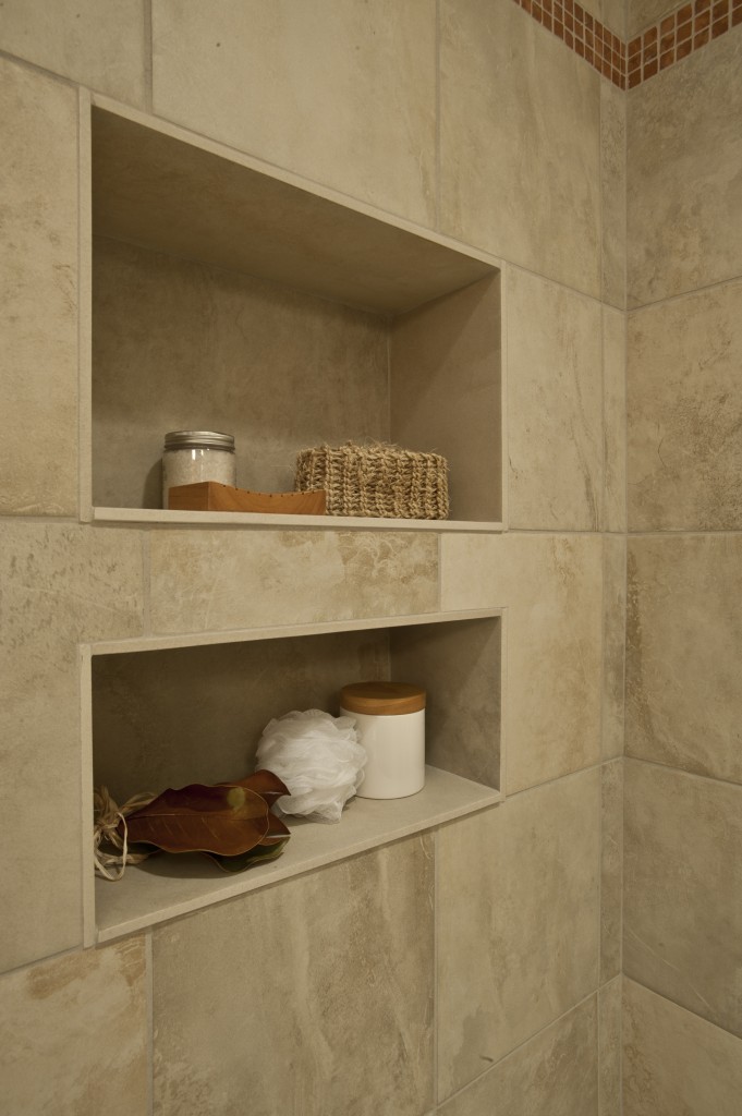 Adding a shampoo niche to your bathroom design