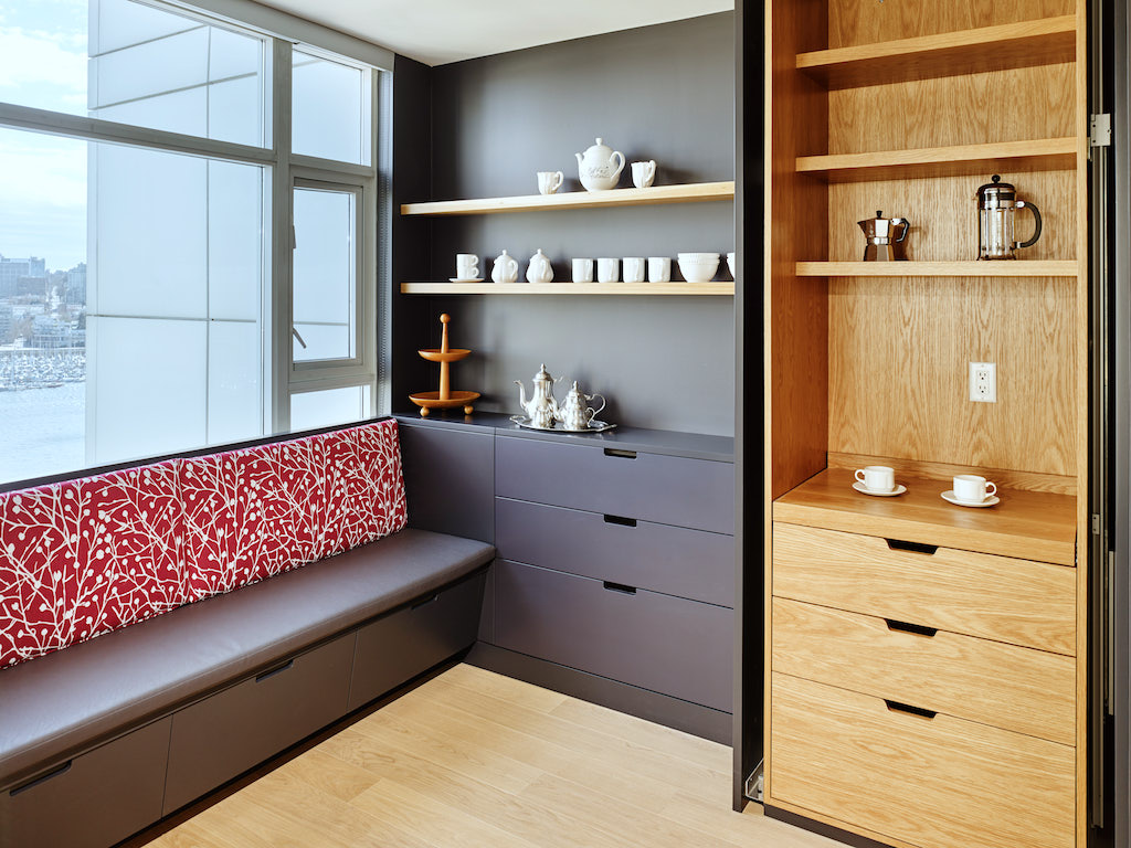 Aquarius Mews Condo renovation, Kitchen Design, Yaletown, Vancouver