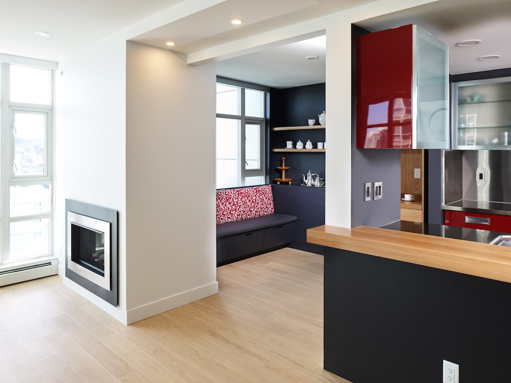 Breakfast nook at Aquarius Mews after renovation